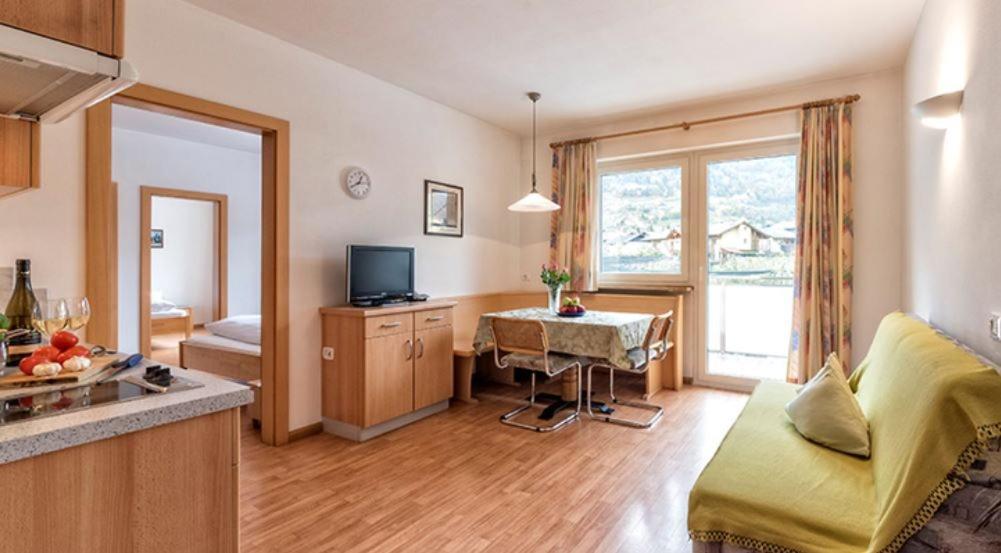 Residence Andrea Lagundo Zewnętrze zdjęcie