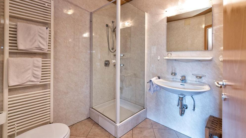 Residence Andrea Lagundo Zewnętrze zdjęcie